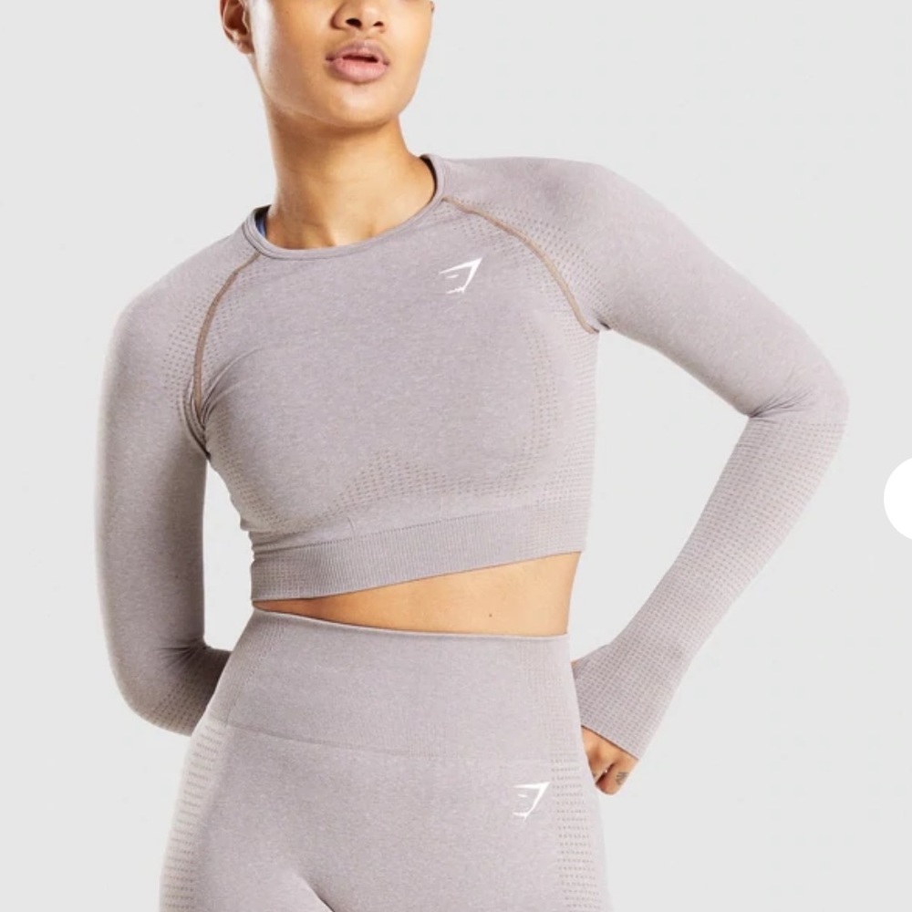 *ISO* do not buy* Gymshark vital seamless long sleeve crop in taupe marl color
